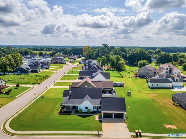 17886 Alma Lane, Athens, AL 35613