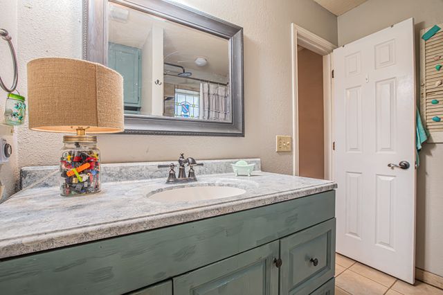 614 Overhill Road, Granbury, TX 76048