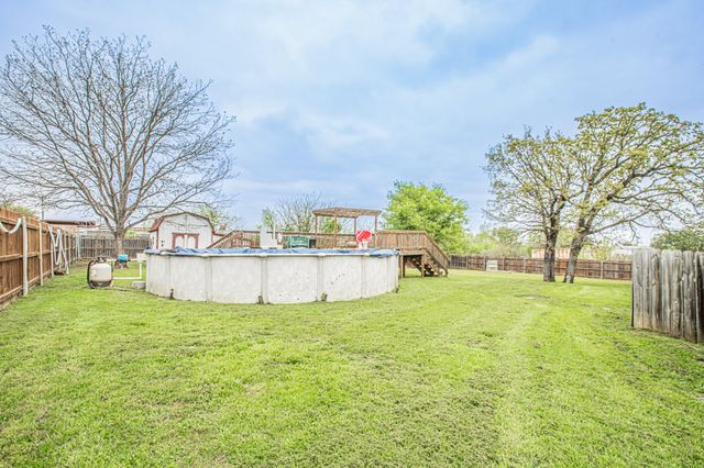 614 Overhill Road, Granbury, TX 76048