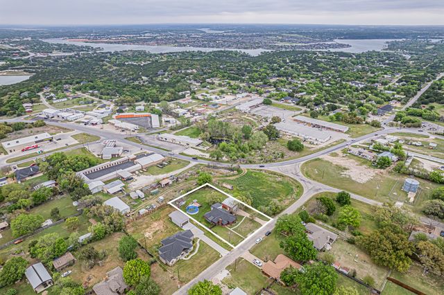 614 Overhill Road, Granbury, TX 76048