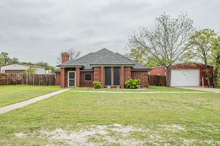 614 Overhill Road, Granbury, TX 76048