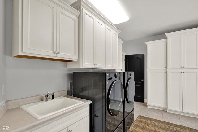 15734 E 113th Street, Fortville, IN 46040