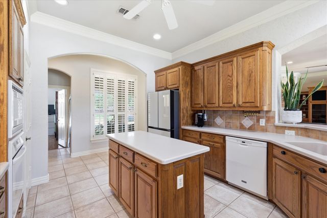 217 Arbor Lane, Haslet, TX 76052