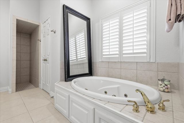 217 Arbor Lane, Haslet, TX 76052