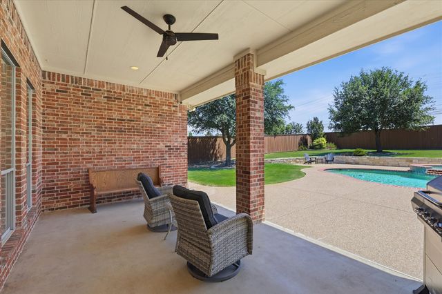 217 Arbor Lane, Haslet, TX 76052