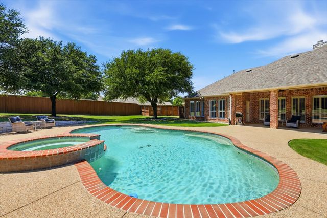 217 Arbor Lane, Haslet, TX 76052