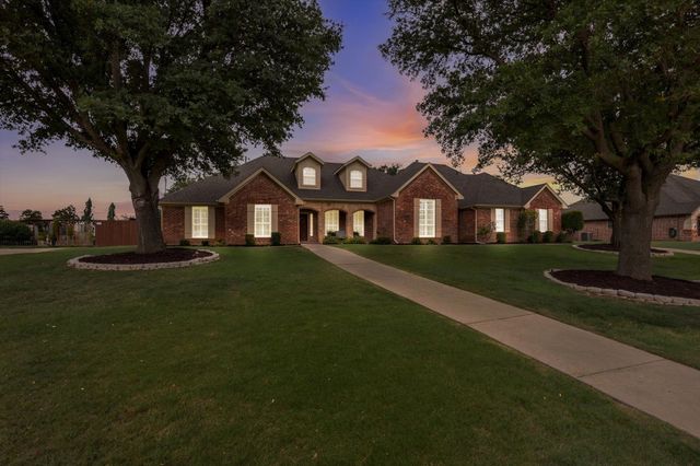 217 Arbor Lane, Haslet, TX 76052