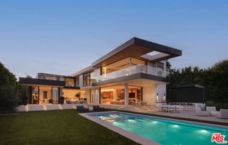 11507 Orum Road, Los Angeles, CA 90049