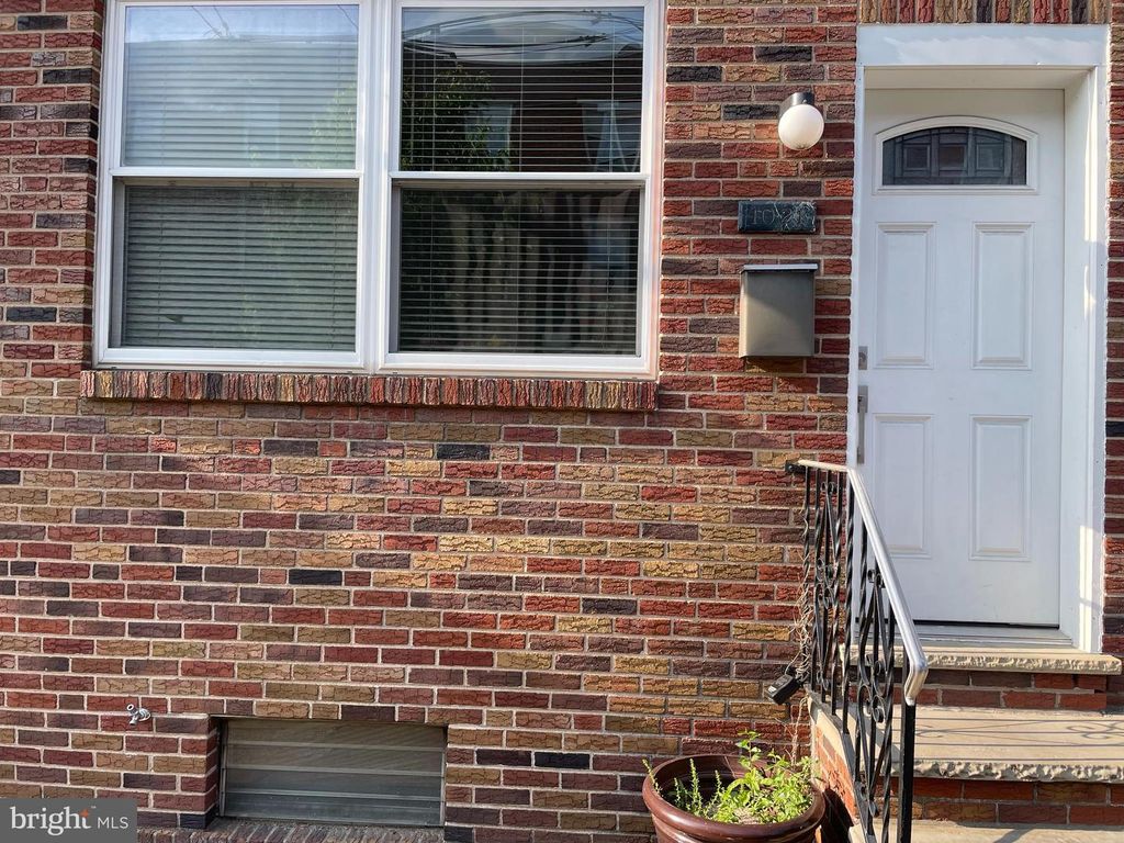 1021 TASKER STREET # 1, Philadelphia, PA 19148