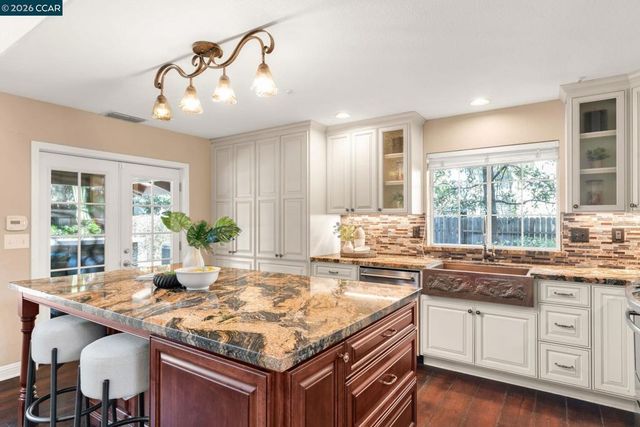 1174 Central Ave, Livermore, CA 94551