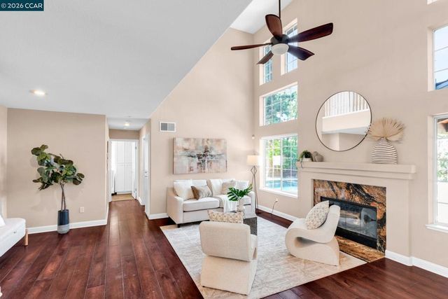 1174 Central Ave, Livermore, CA 94551