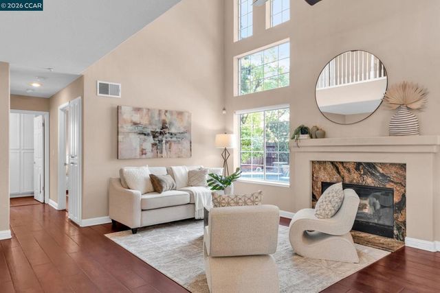 1174 Central Ave, Livermore, CA 94551