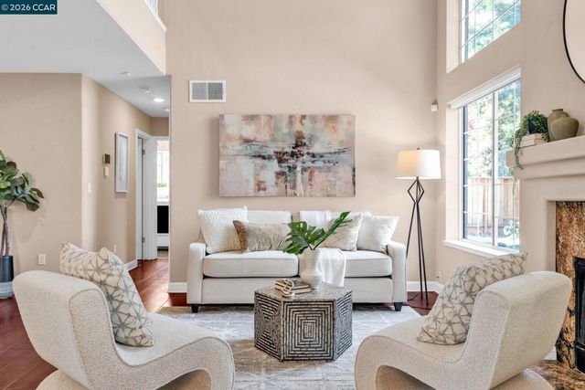 1174 Central Ave, Livermore, CA 94551