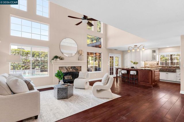 1174 Central Ave, Livermore, CA 94551