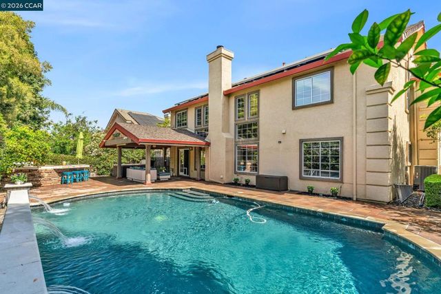 1174 Central Ave, Livermore, CA 94551