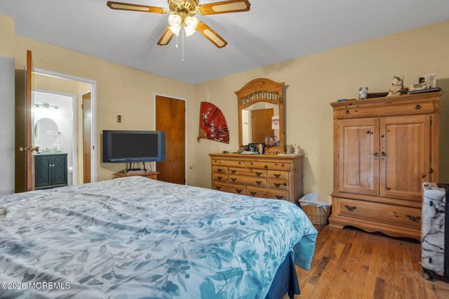 65 B Kennedy Drive B, Whiting, NJ 08759