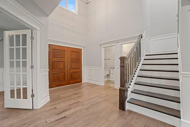 7362 Brookhaven Drive, Winfield, IN 46307