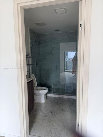 801 S Miami Ave 2002, Miami, FL 33130