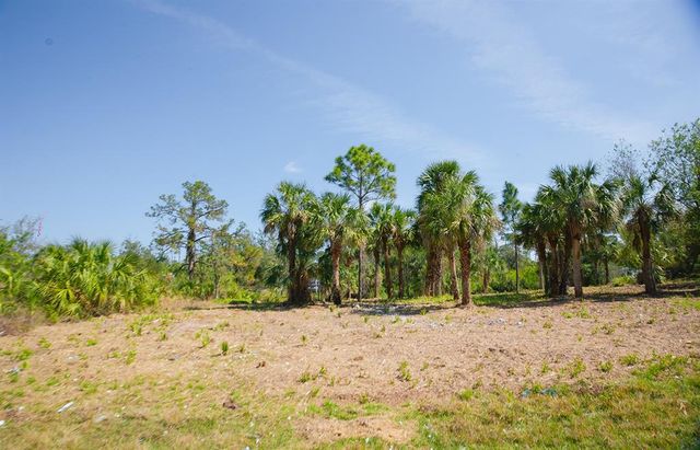 496 MCDILL DRIVE, Port Charlotte, FL 33953