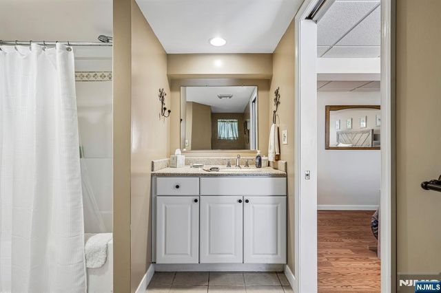 3 Beech Court, Hardyston, NJ 07460