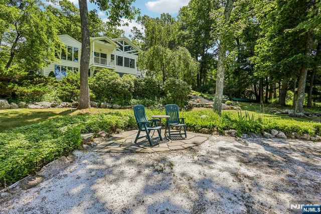 3 Beech Court, Hardyston, NJ 07460