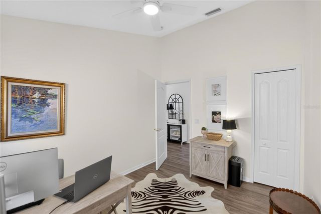 8215 MYRTLE POINT WAY, Tampa, FL 33647