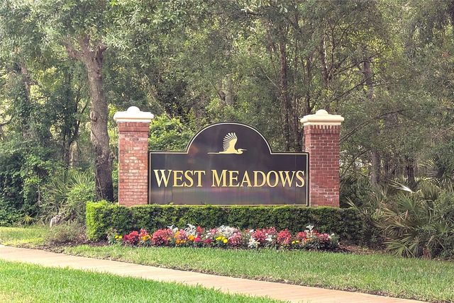 8215 MYRTLE POINT WAY, Tampa, FL 33647