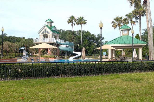 8215 MYRTLE POINT WAY, Tampa, FL 33647