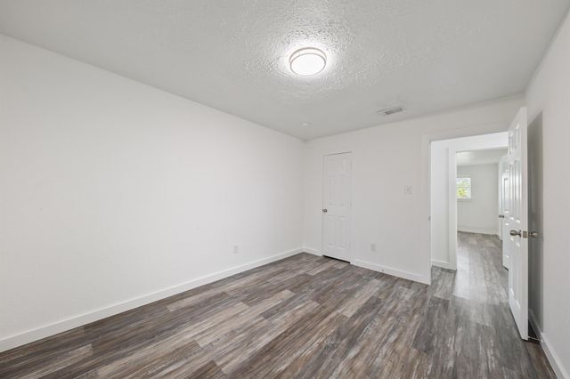 7003 Rockergate Drive, Missouri City, TX 77459