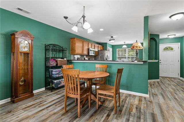 439 Revolution LN, Newport News, VA 23608