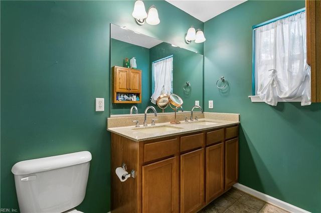 439 Revolution LN, Newport News, VA 23608