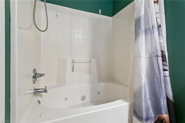 439 Revolution LN, Newport News, VA 23608