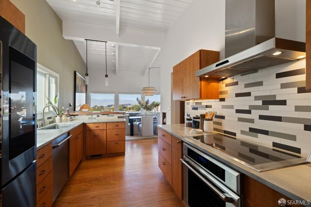 74 San Jacinto Way, San Francisco, CA 94127
