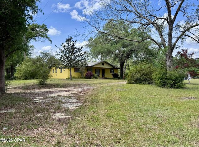 1718 Robbins Bridge, Bonifay, FL 32425