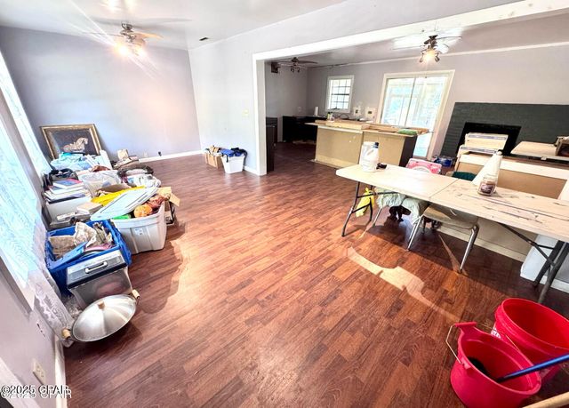 1718 Robbins Bridge, Bonifay, FL 32425