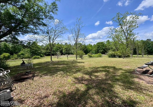 1718 Robbins Bridge, Bonifay, FL 32425