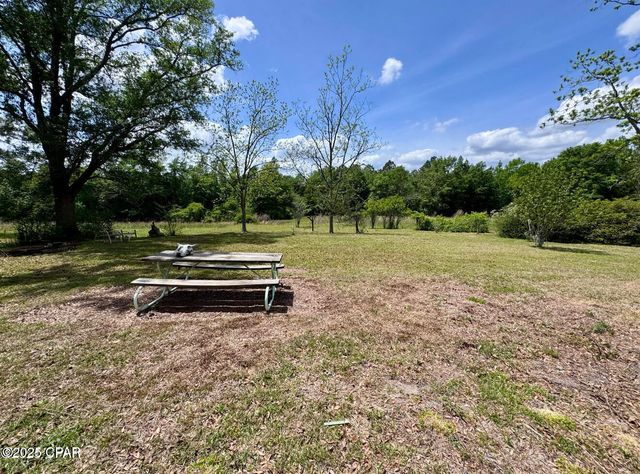 1718 Robbins Bridge, Bonifay, FL 32425