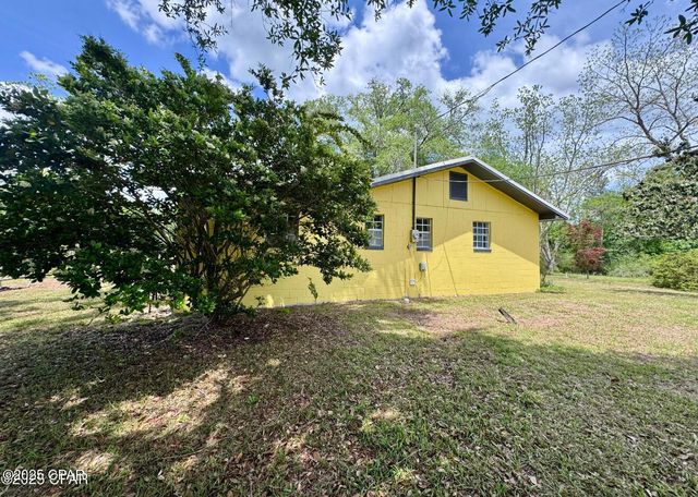 1718 Robbins Bridge, Bonifay, FL 32425