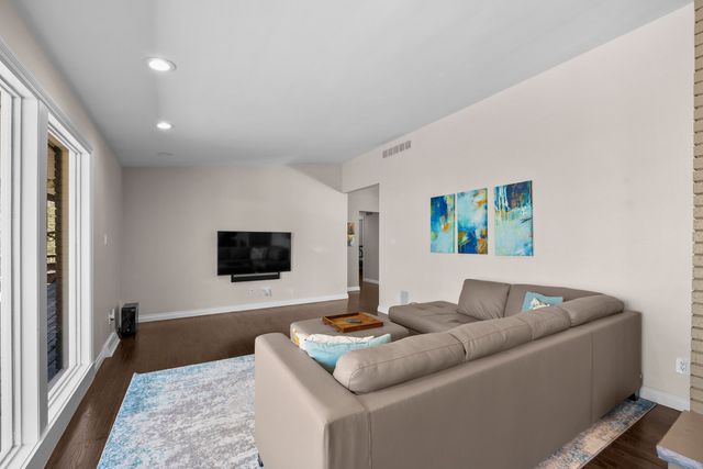 7201 Bingham Road, Bloomfield Hills, MI 48301