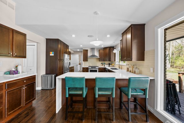 7201 Bingham Road, Bloomfield Hills, MI 48301