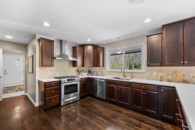 7201 Bingham Road, Bloomfield Hills, MI 48301