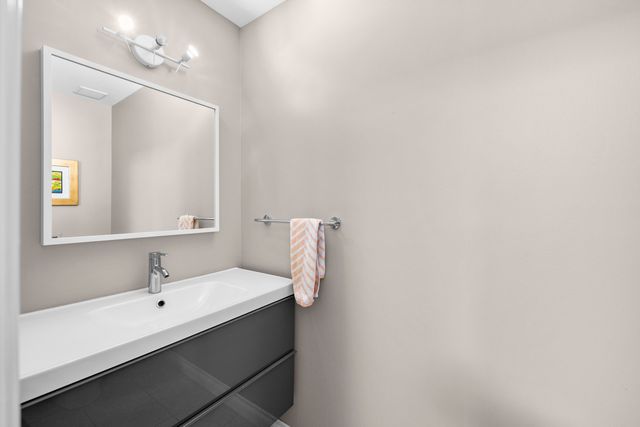 7201 Bingham Road, Bloomfield Hills, MI 48301