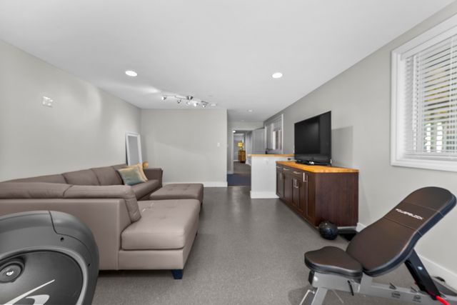 7201 Bingham Road, Bloomfield Hills, MI 48301
