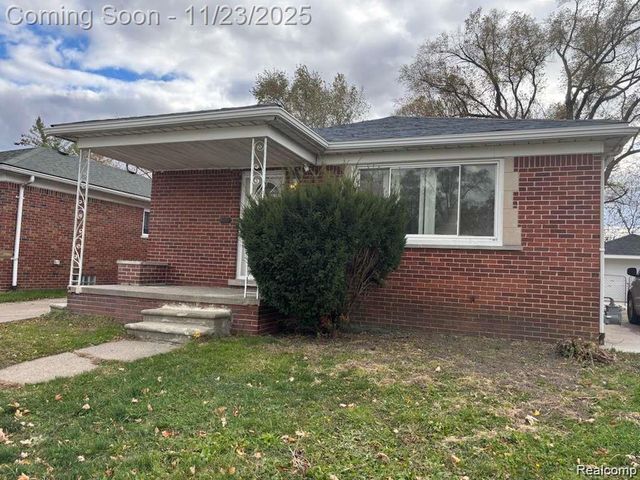 7140 Iowa Street, Detroit, MI 48212