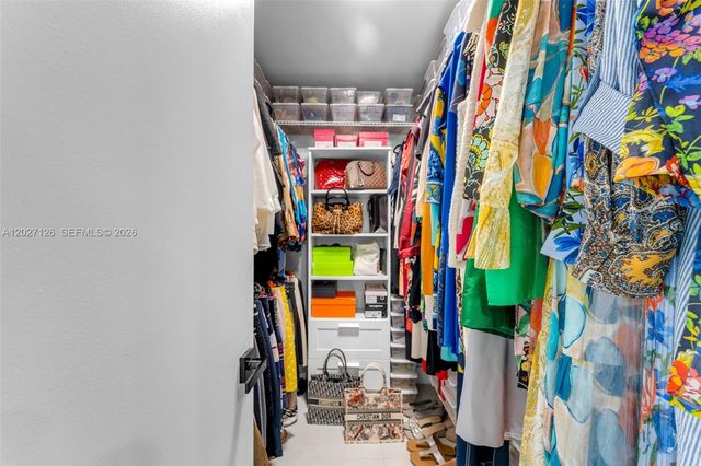 1350 SW 122nd Avenue 415, Miami, FL 33184