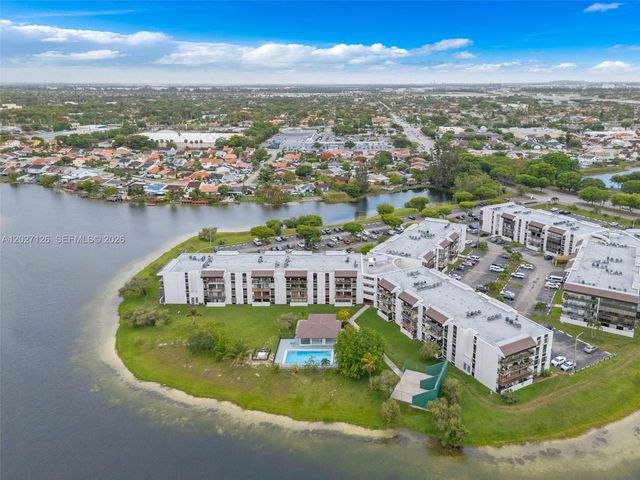 1350 SW 122nd Avenue 415, Miami, FL 33184