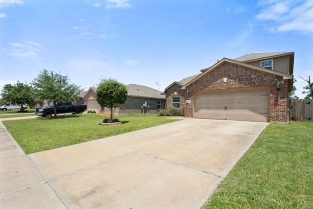 1327 Diamond Drape Drive, Rosharon, TX 77583