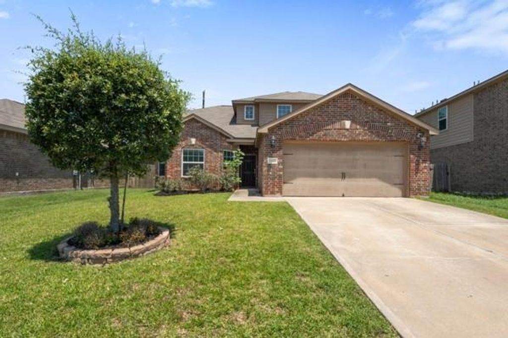 1327 Diamond Drape Drive, Rosharon, TX 77583
