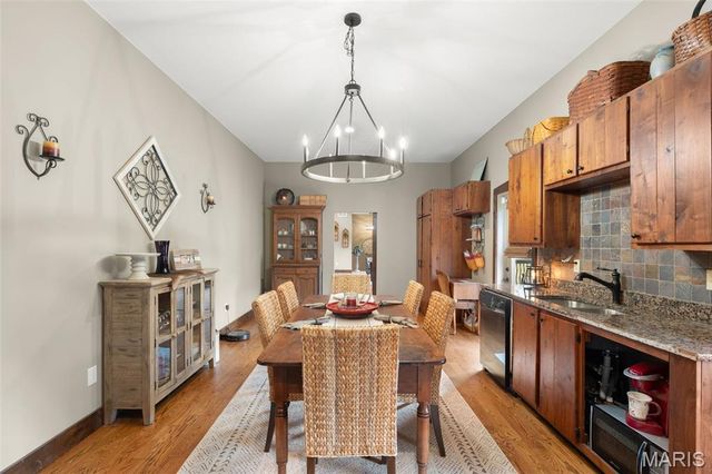 3773 Dunne Spring Road, Washington, MO 63090