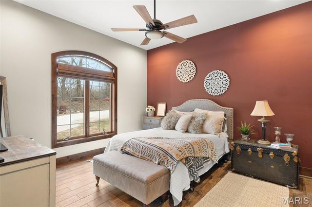 3773 Dunne Spring Road, Washington, MO 63090